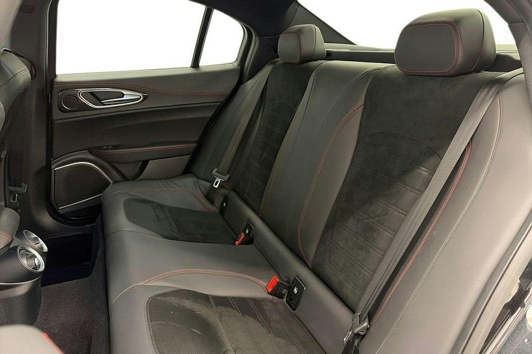 Alfa Romeo Giulia vaihtoauto