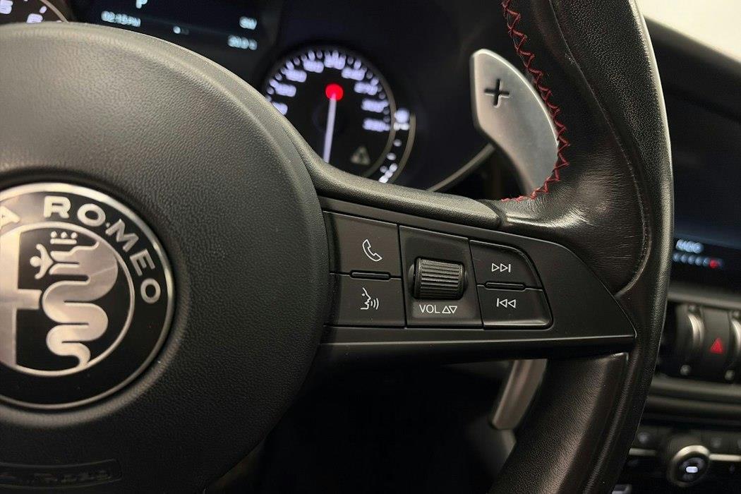 Alfa Romeo Giulia vaihtoauto