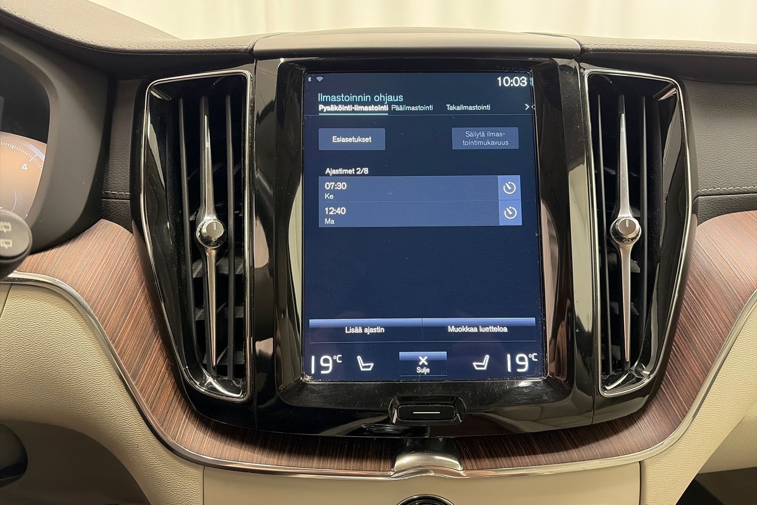 Volvo XC60 vaihtoauto