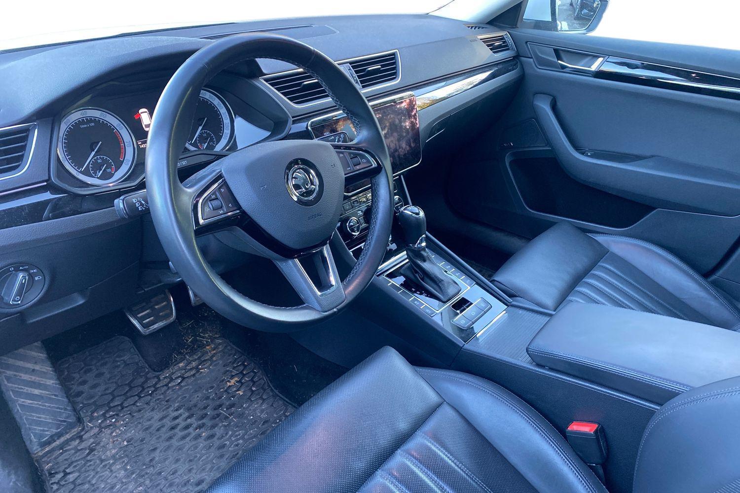 Skoda Superb vaihtoauto