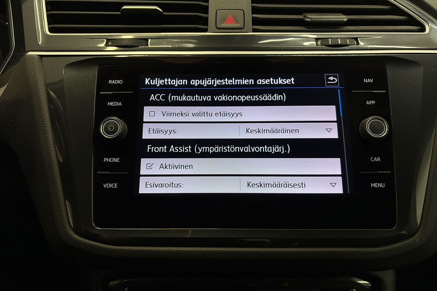 Volkswagen Tiguan vaihtoauto