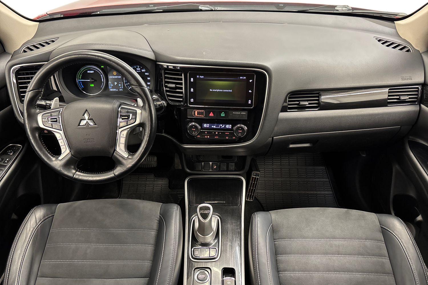 Mitsubishi Outlander vaihtoauto