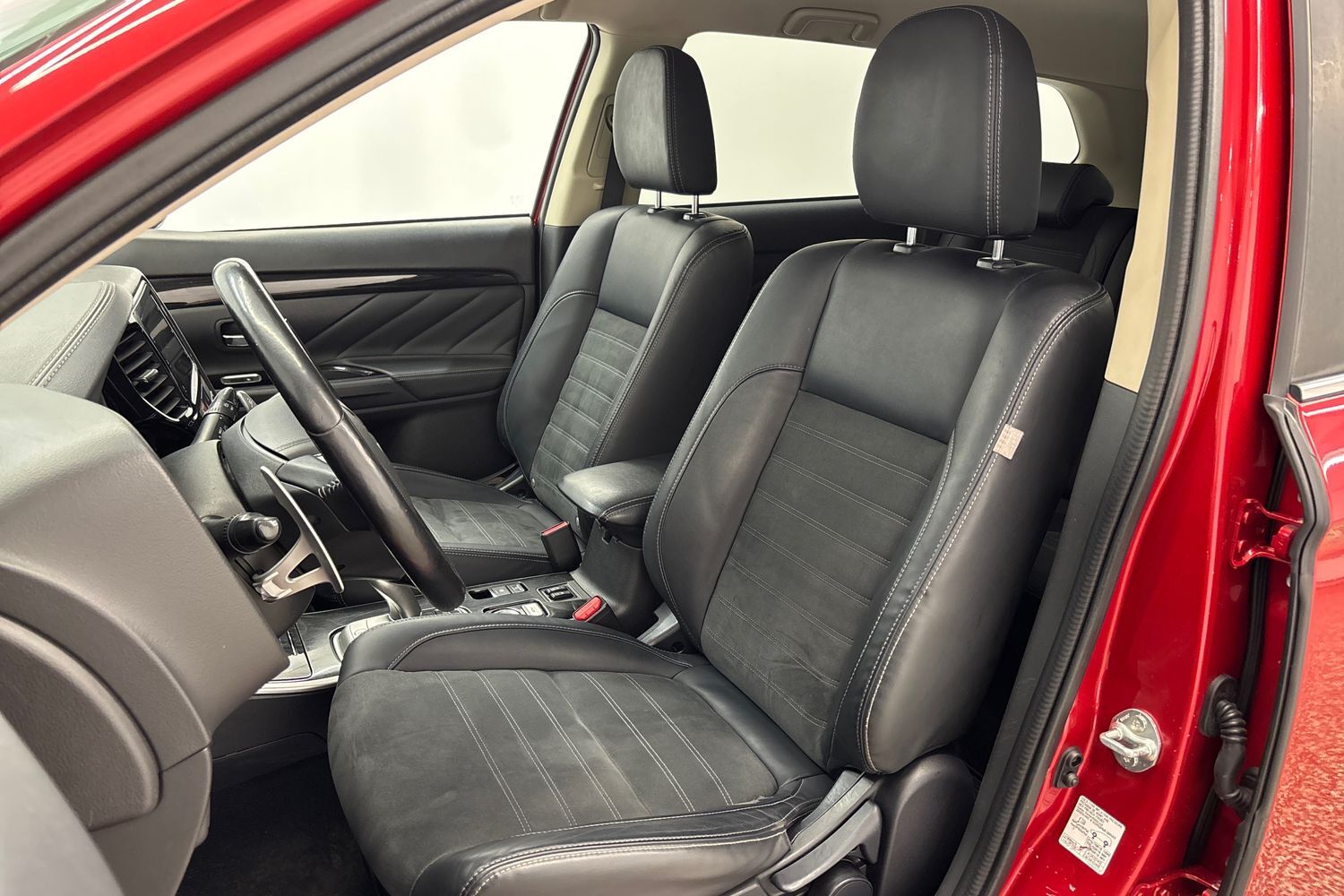 Mitsubishi Outlander vaihtoauto