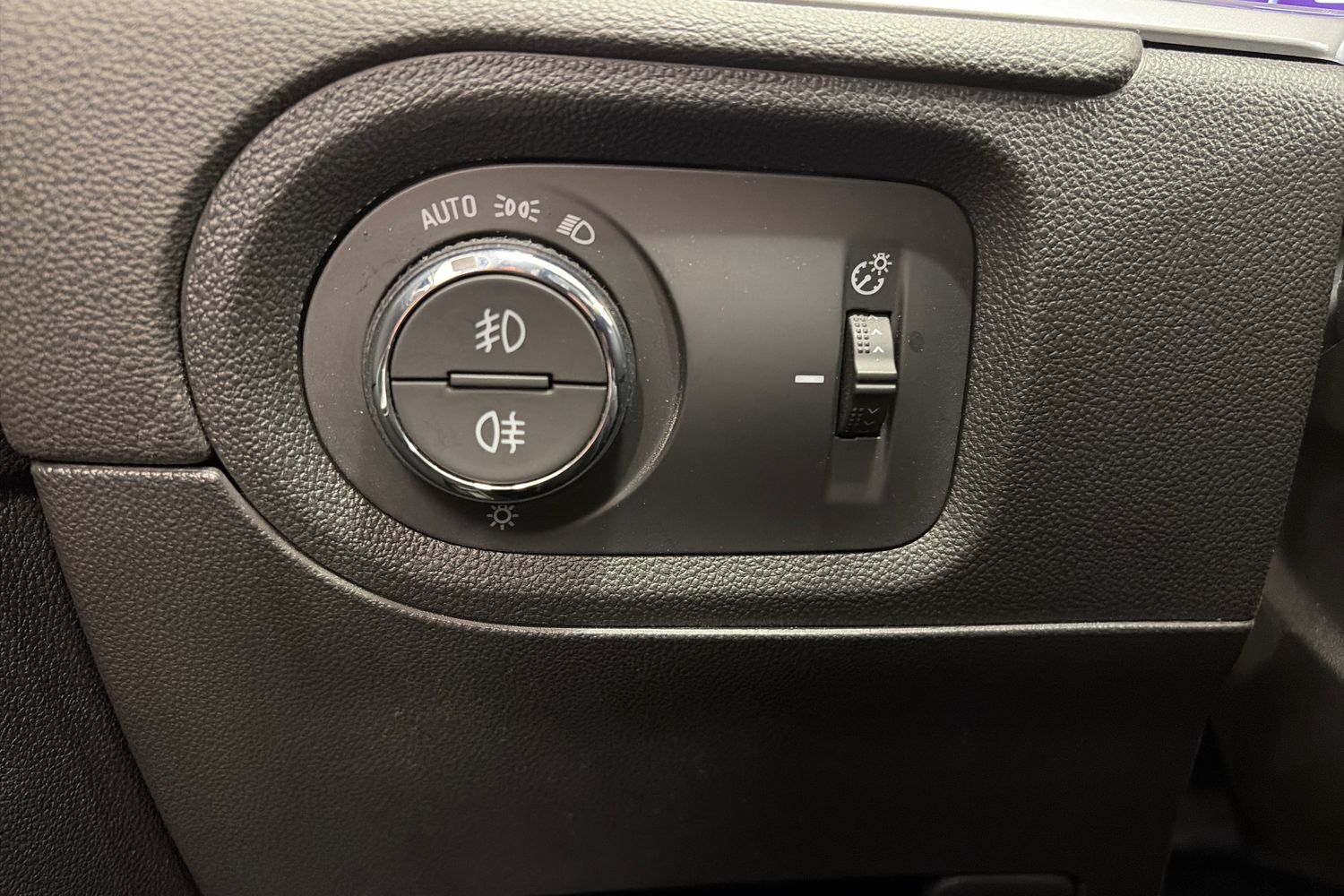 Opel Grandland vaihtoauto