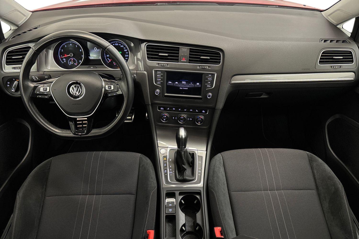 Volkswagen Golf vaihtoauto
