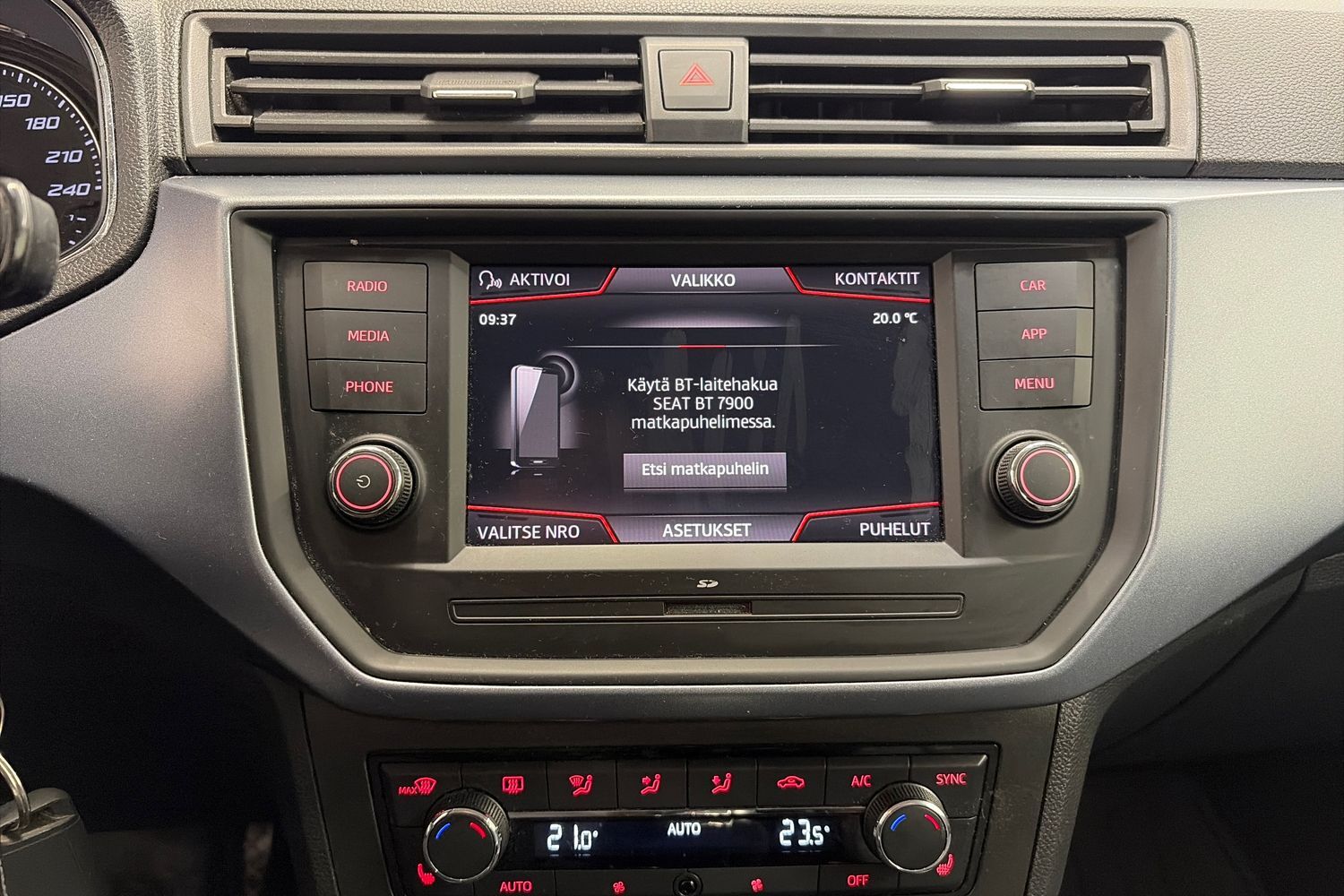 SEAT Arona vaihtoauto