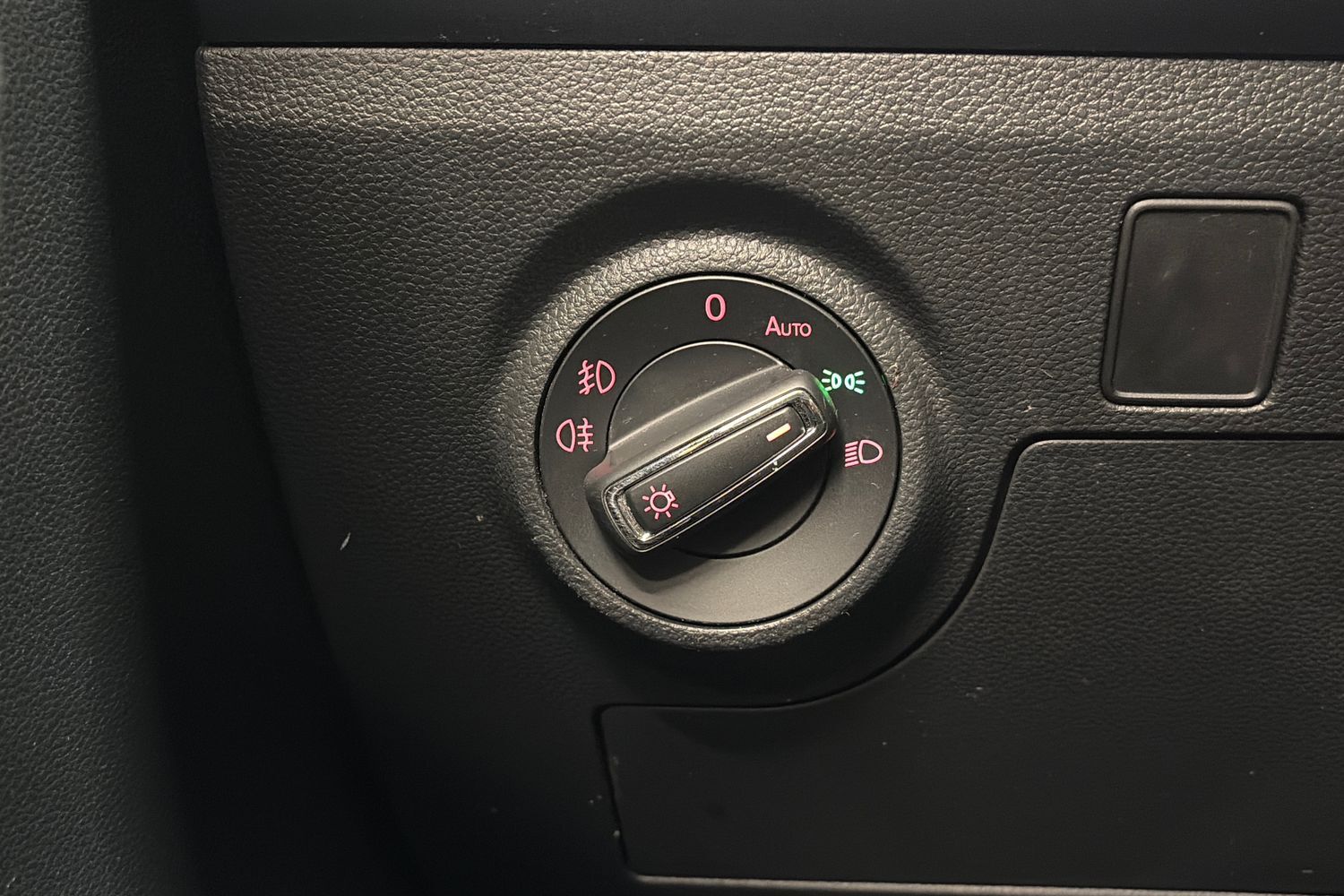 SEAT Arona vaihtoauto