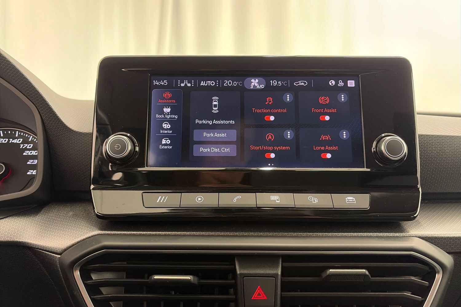 SEAT Leon Sportstourer vaihtoauto