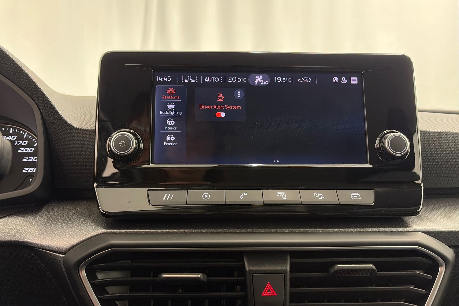 SEAT Leon Sportstourer vaihtoauto