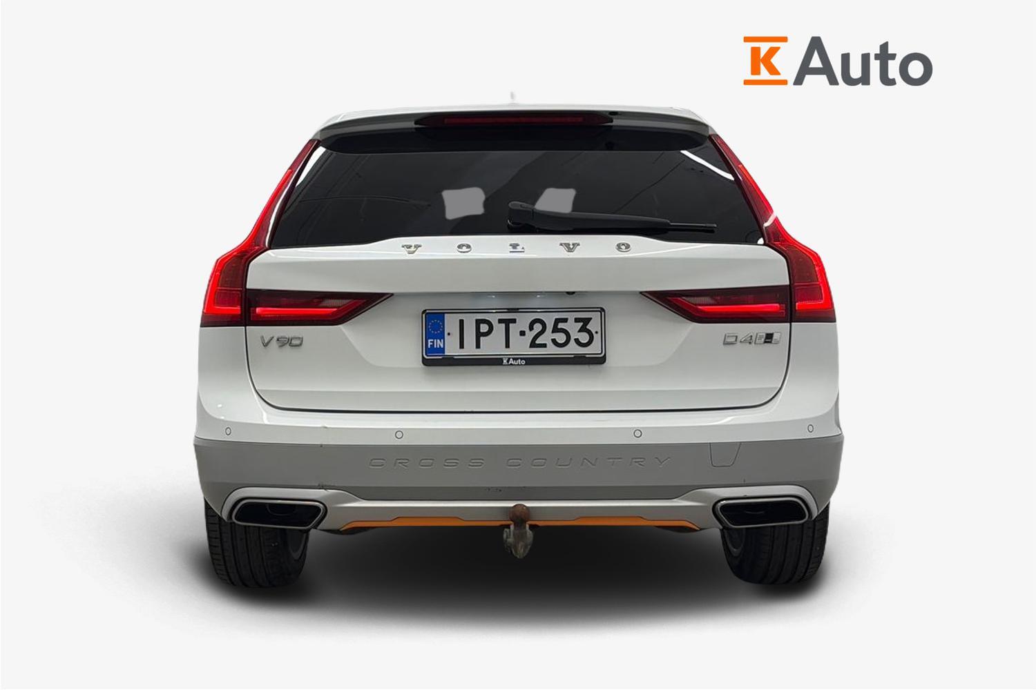 Volvo V90 Cross Country vaihtoauto