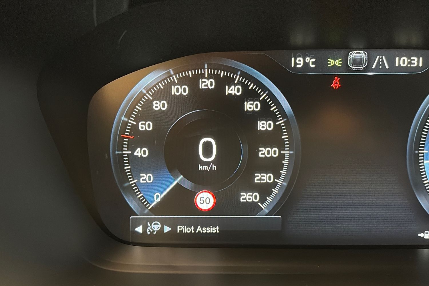 Volvo V90 Cross Country vaihtoauto