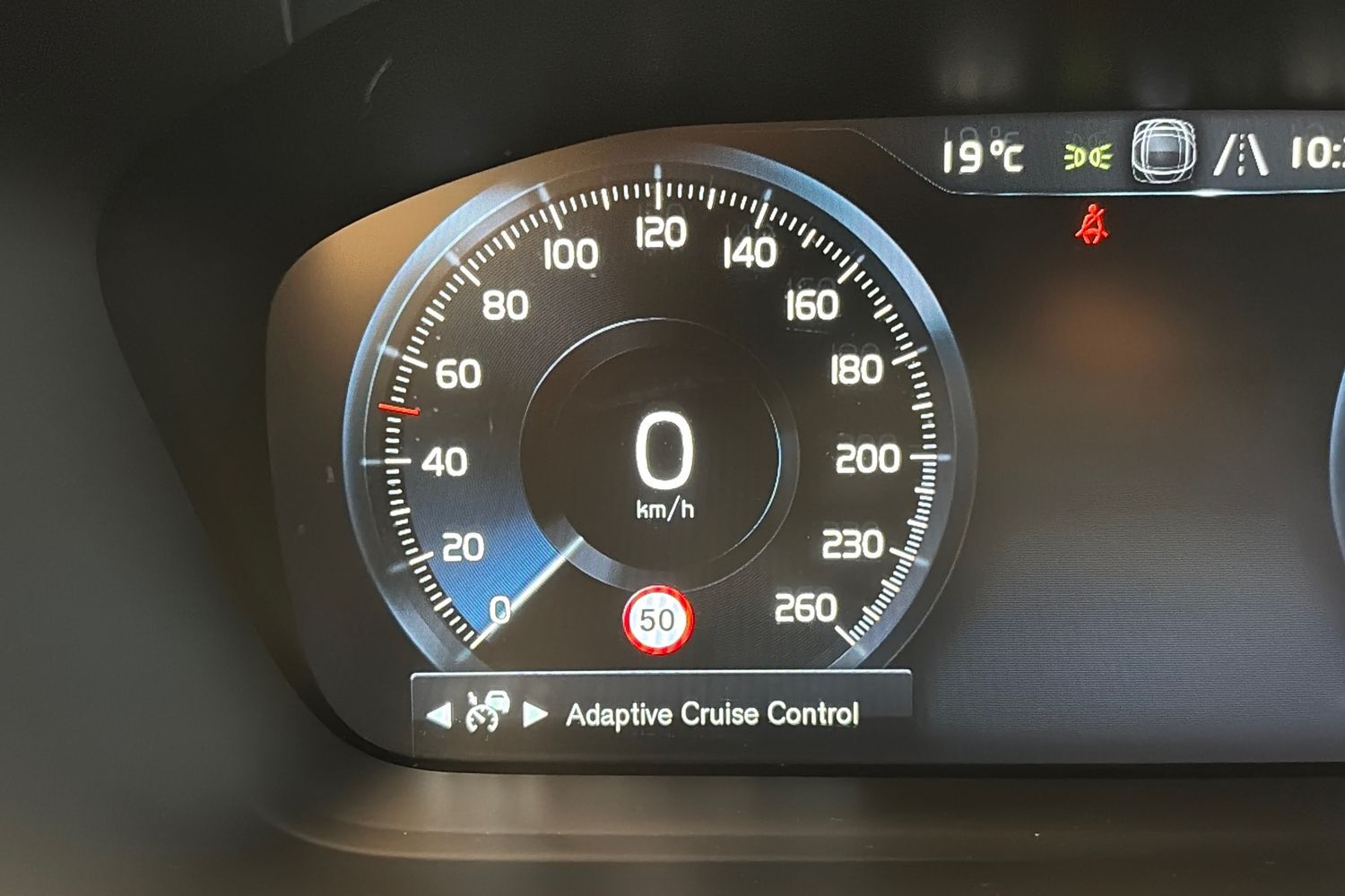 Volvo V90 Cross Country vaihtoauto