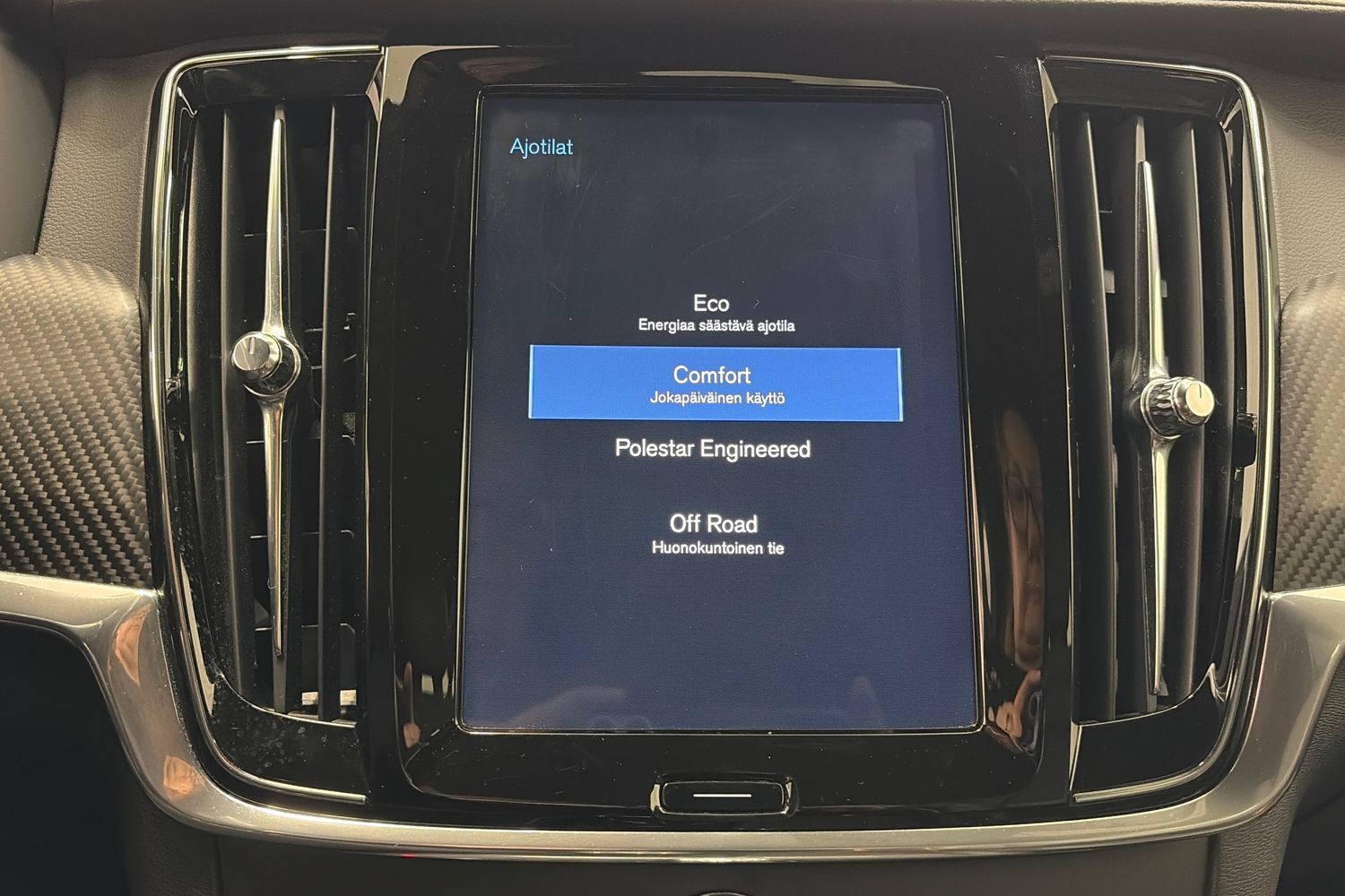 Volvo V90 Cross Country vaihtoauto
