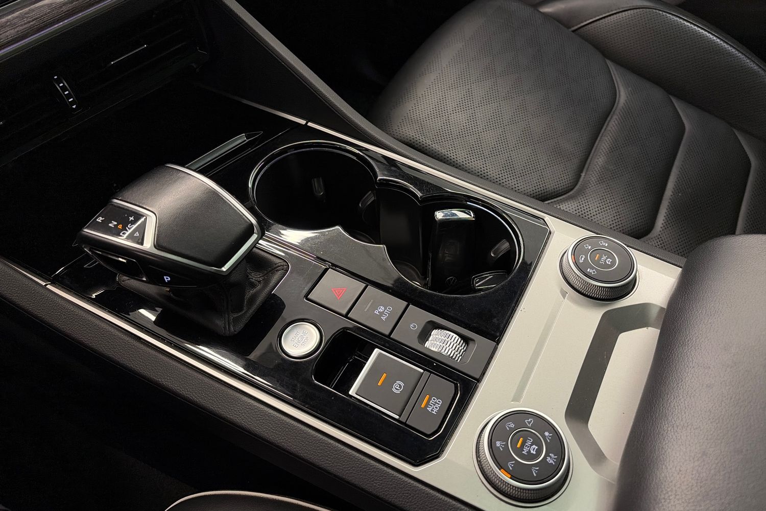 Volkswagen Touareg vaihtoauto