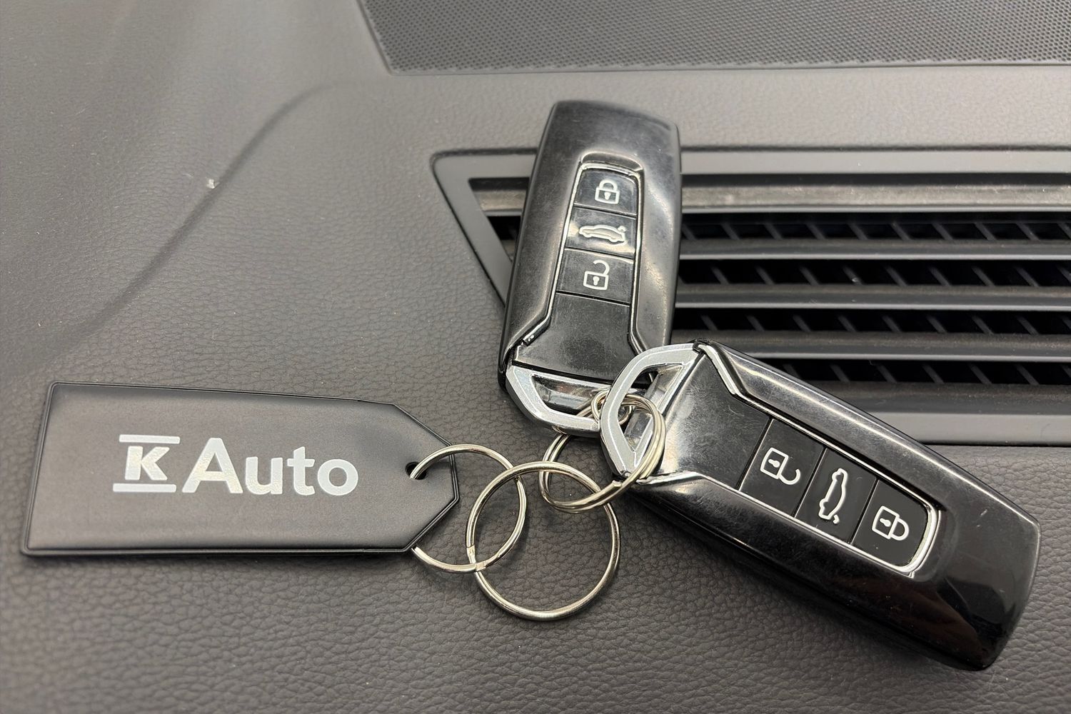 Volkswagen Touareg vaihtoauto