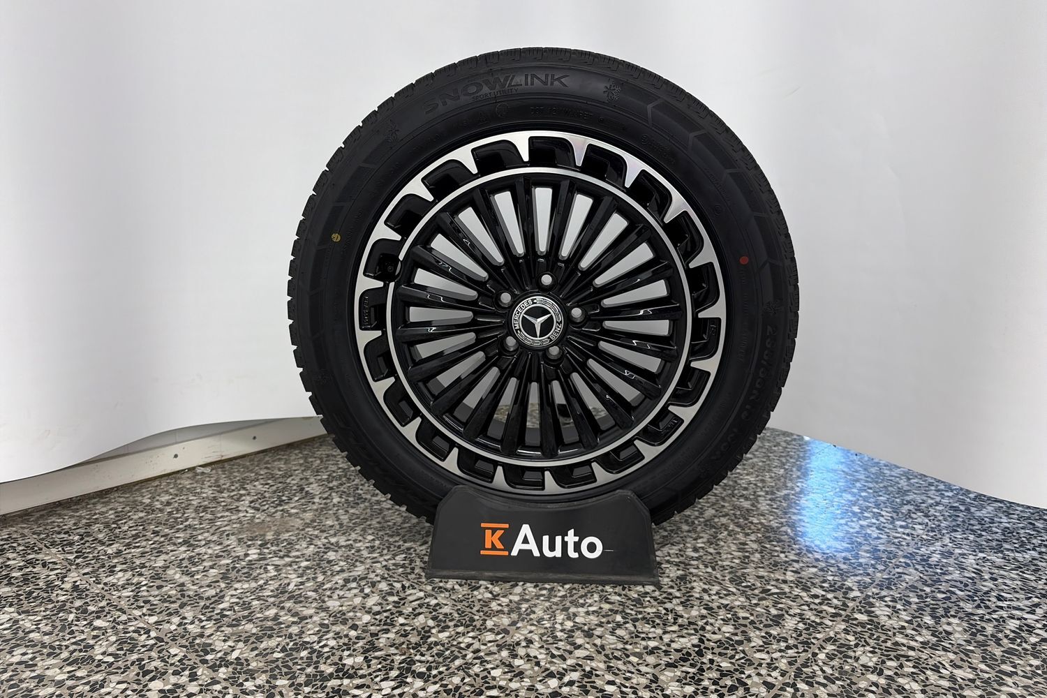 Mercedes-Benz EQE vaihtoauto