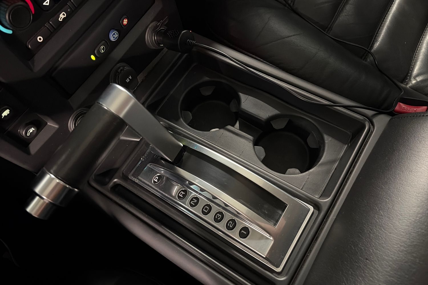 Hummer H2 vaihtoauto