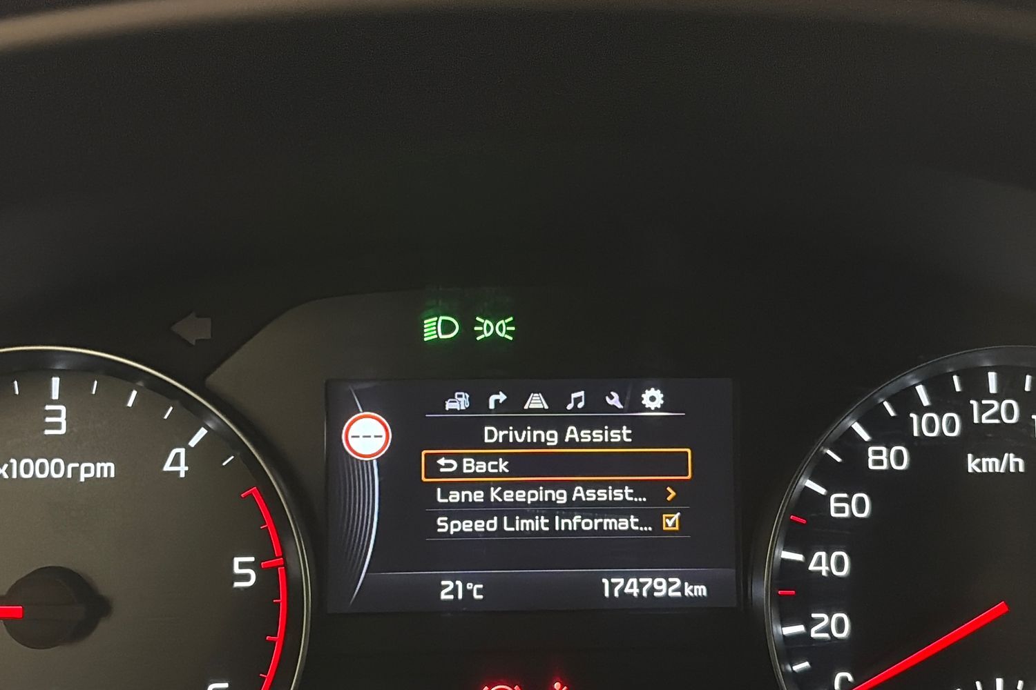 Kia Sportage vaihtoauto