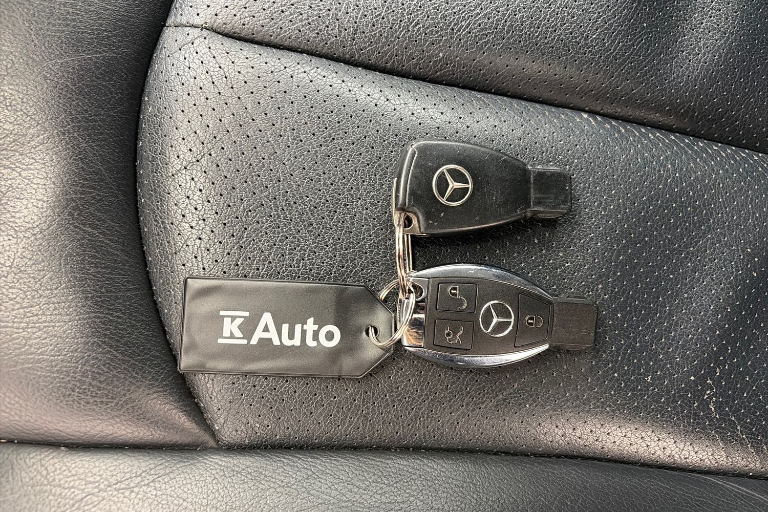 Mercedes-Benz CLK vaihtoauto
