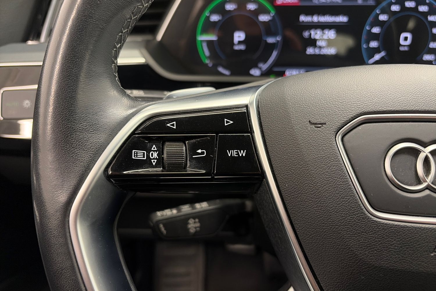 Audi Q8 e-tron vaihtoauto