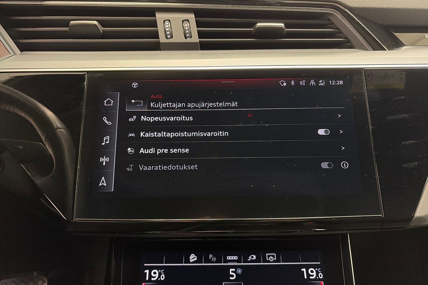 Audi Q8 e-tron vaihtoauto