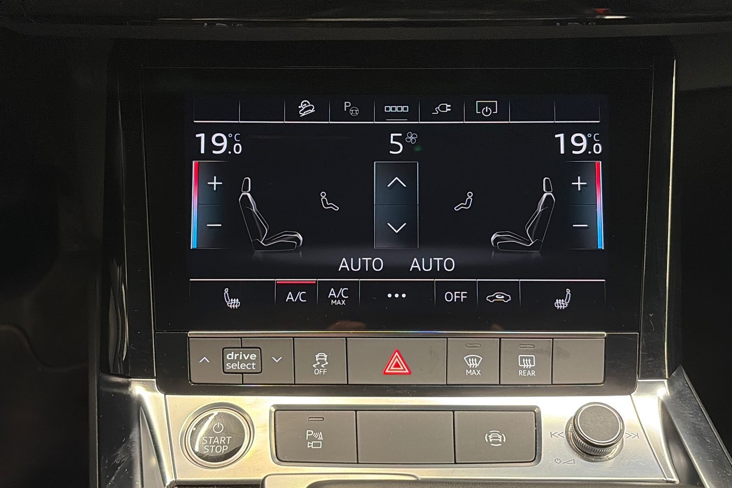 Audi Q8 e-tron vaihtoauto