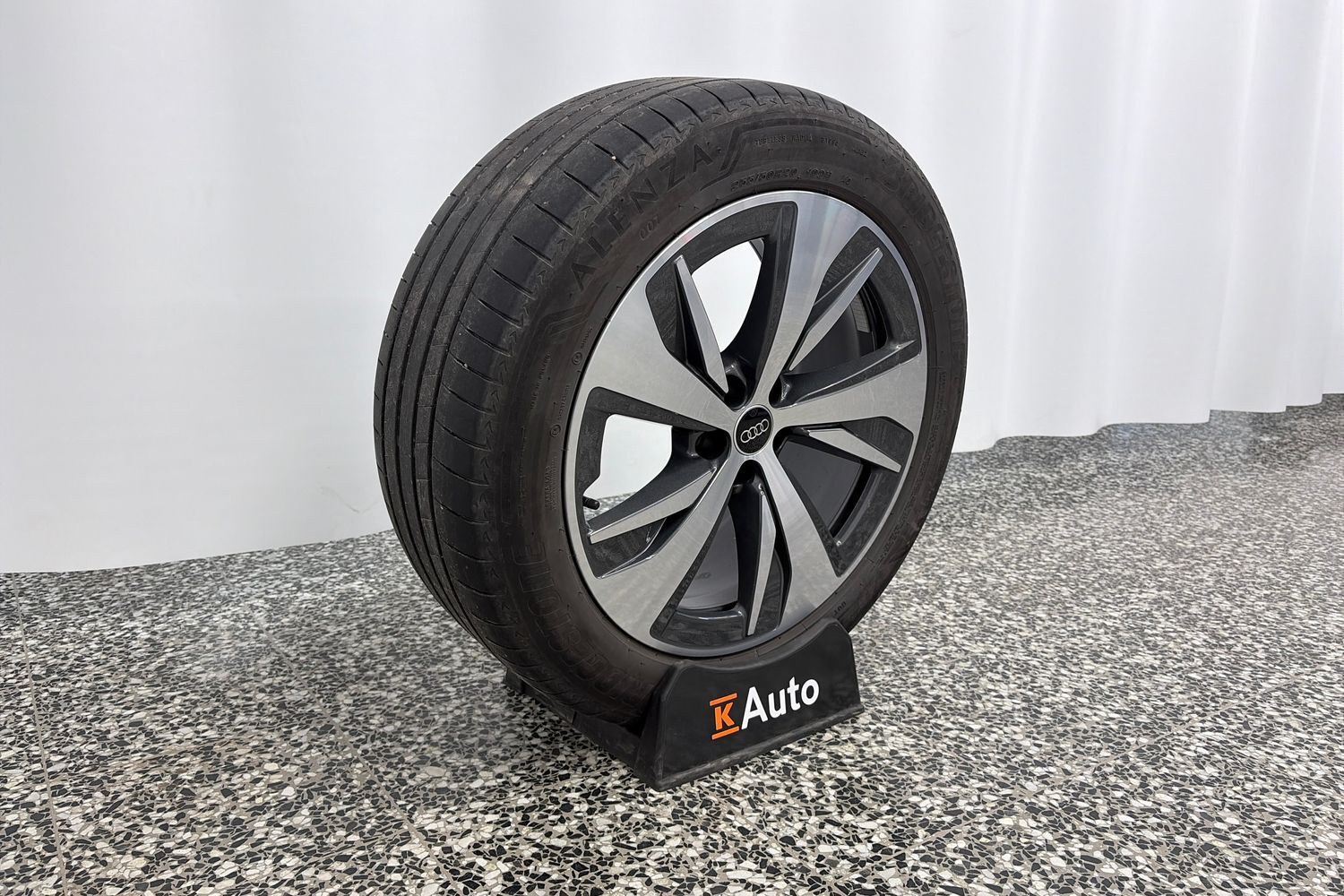 Audi Q8 e-tron vaihtoauto