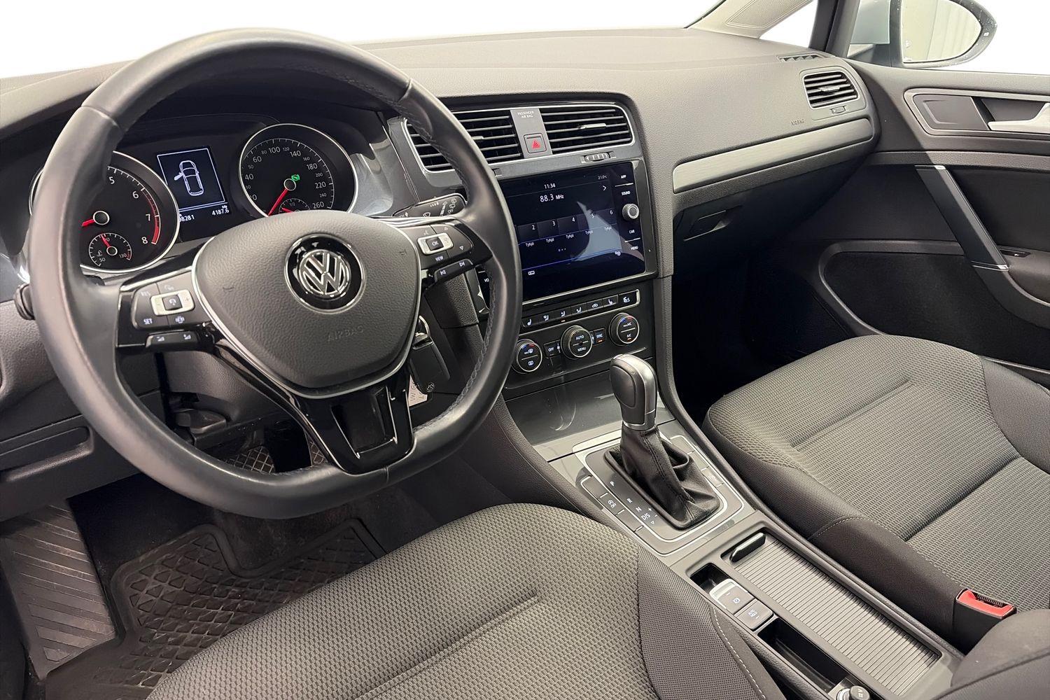 Volkswagen Golf vaihtoauto