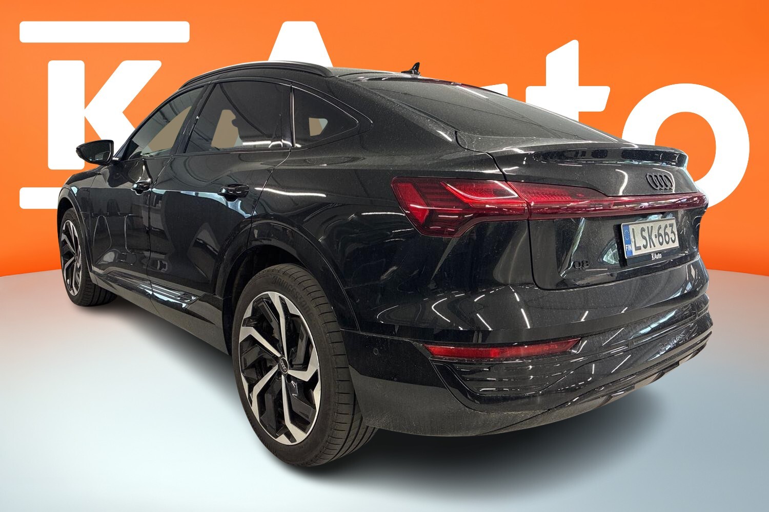 Audi Q8 e-tron vaihtoauto