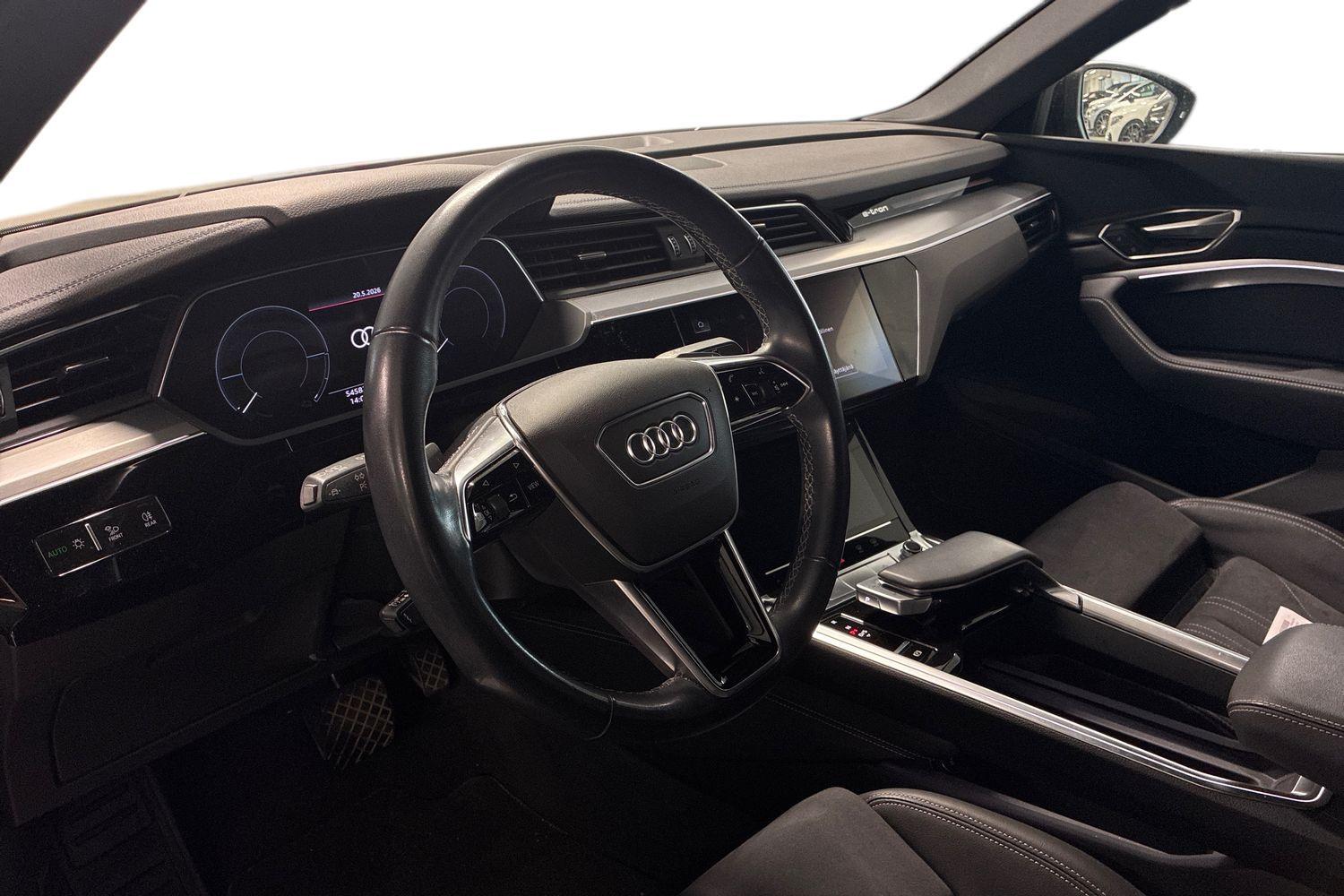 Audi Q8 e-tron vaihtoauto