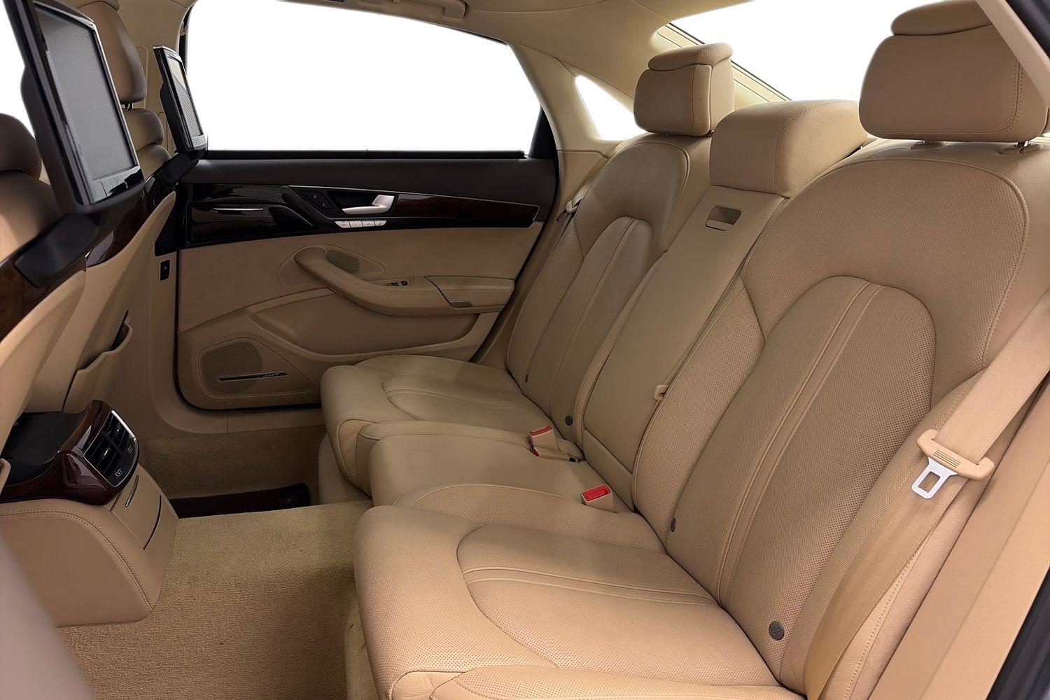 Audi A8 vaihtoauto