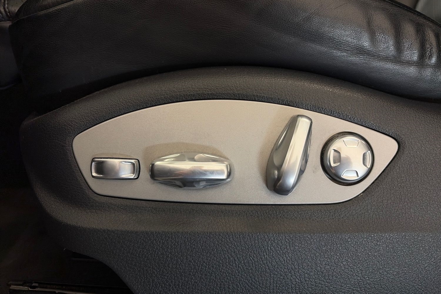 Porsche Cayenne vaihtoauto