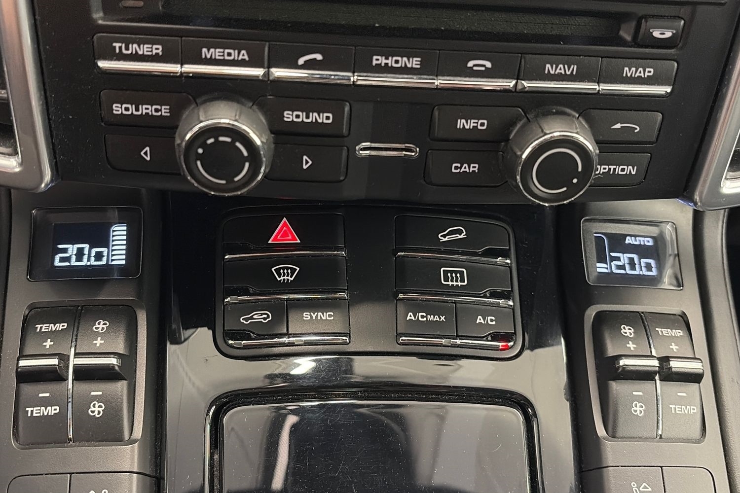 Porsche Cayenne vaihtoauto