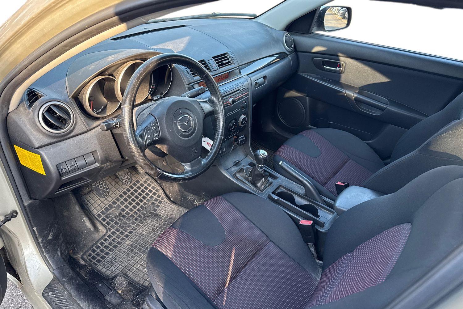 Mazda 3 vaihtoauto