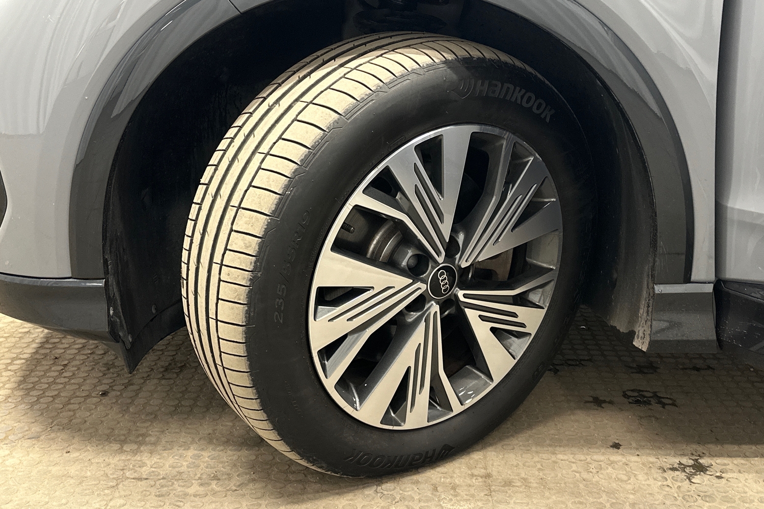 Audi Q4 e-tron vaihtoauto