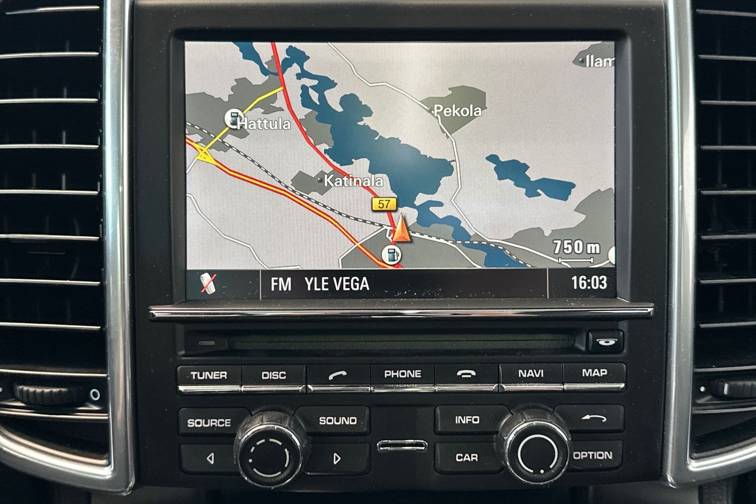 Porsche Cayenne vaihtoauto