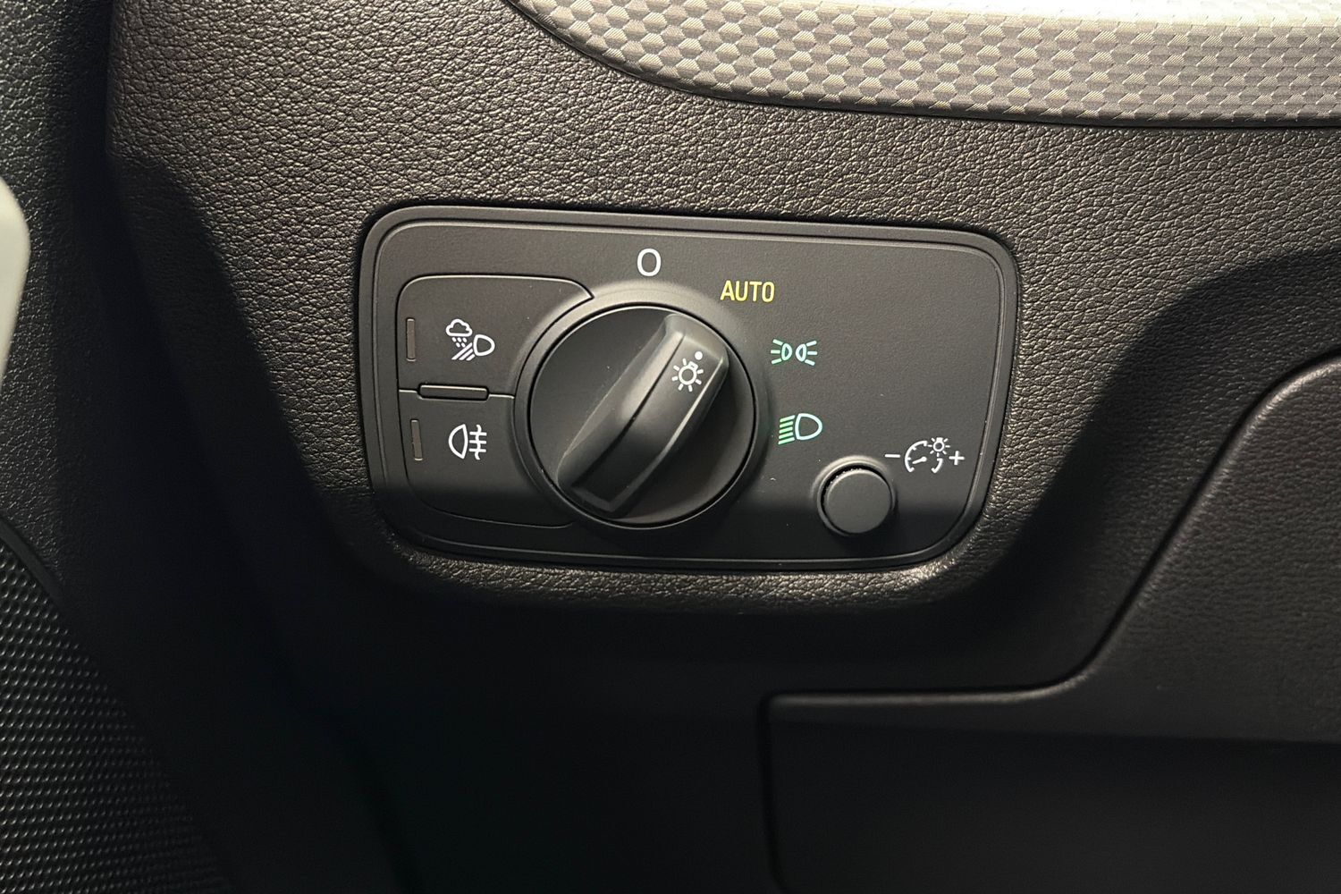 Audi Q2 vaihtoauto