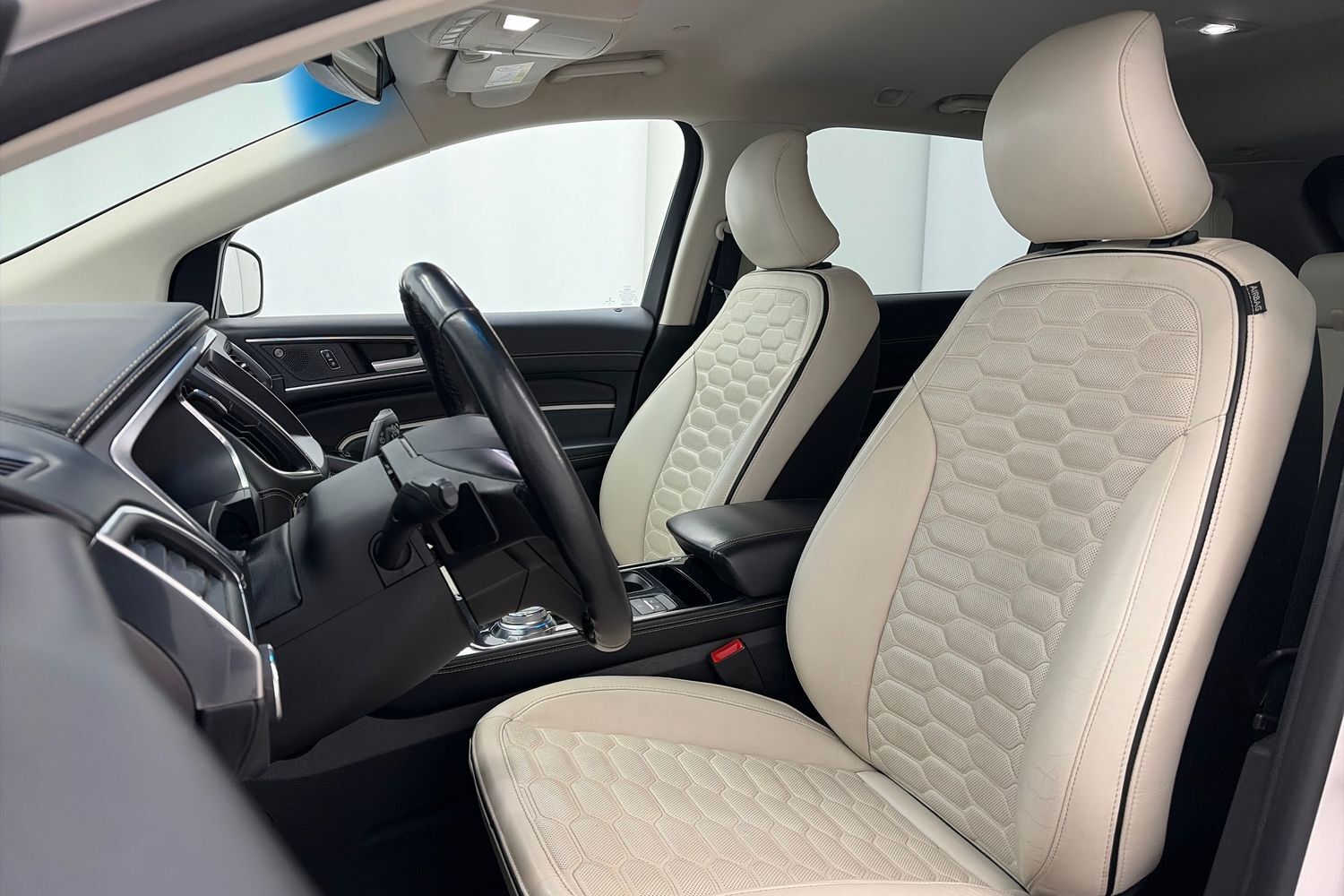 Ford Edge vaihtoauto