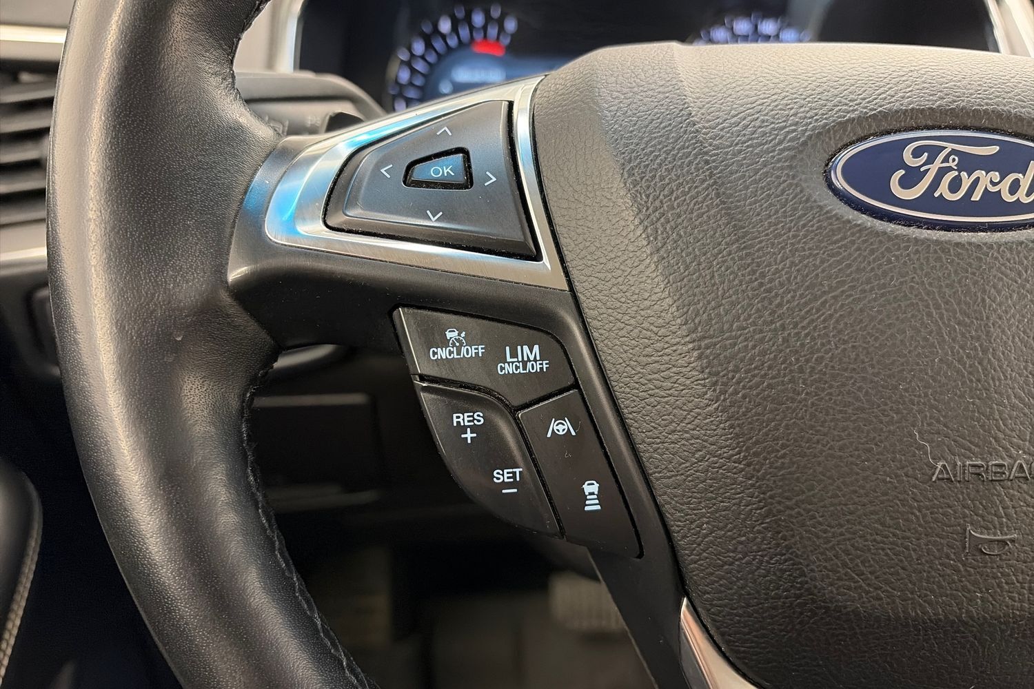 Ford Edge vaihtoauto