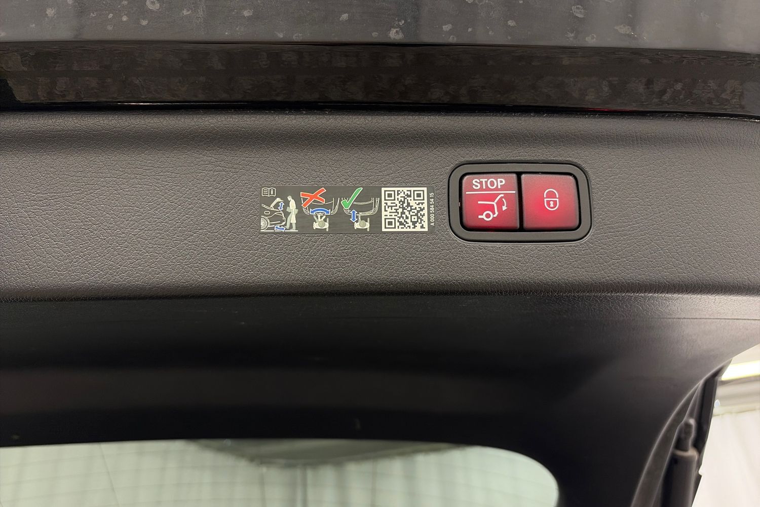 Mercedes-Benz EQE vaihtoauto