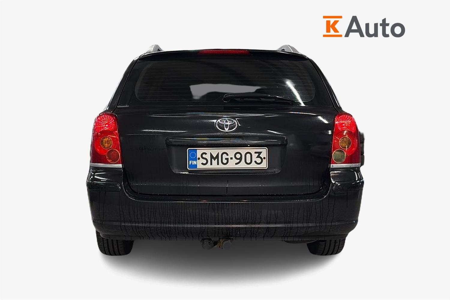 Toyota Avensis vaihtoauto