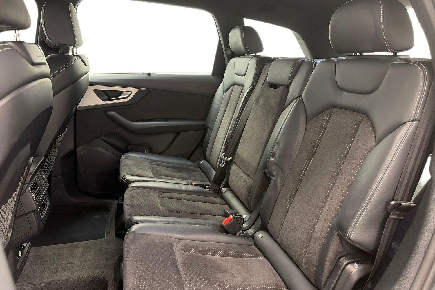 Audi Q7 vaihtoauto