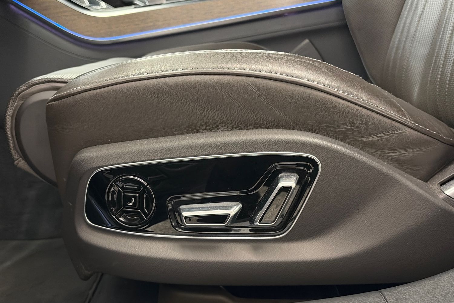 Audi A8 vaihtoauto