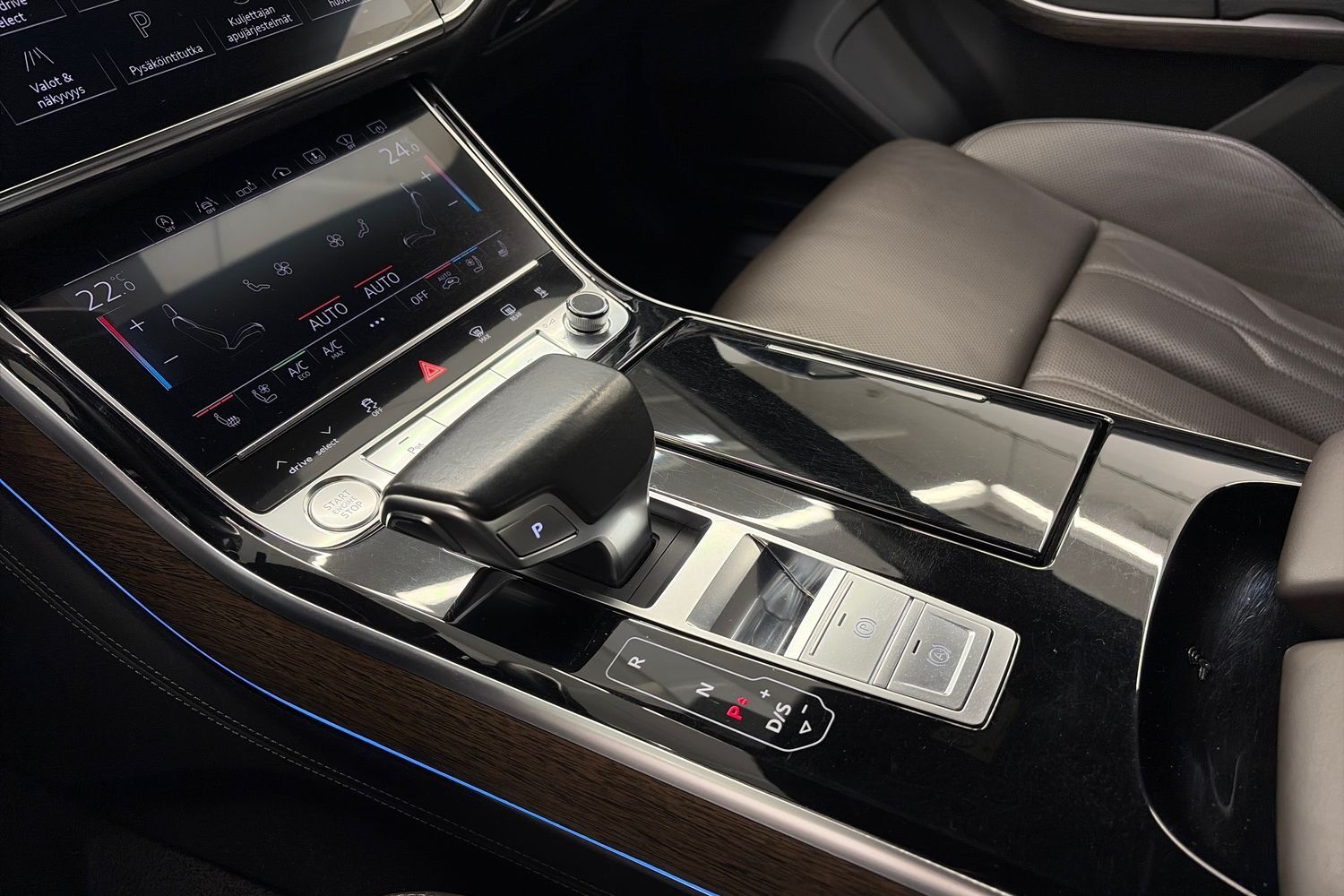 Audi A8 vaihtoauto