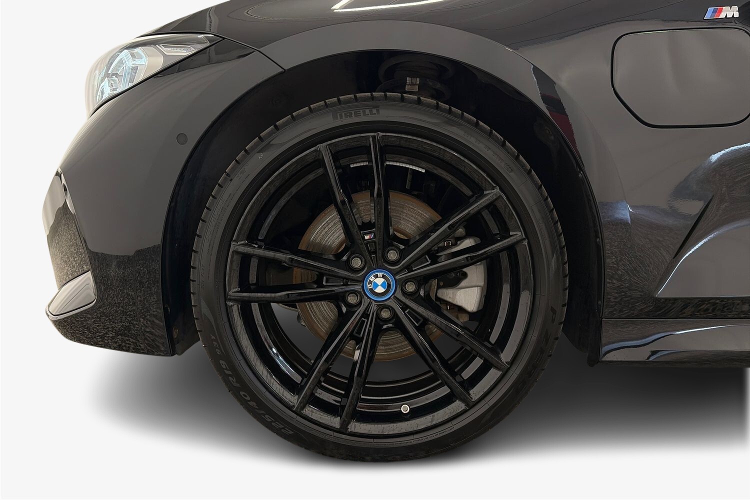 BMW 330 vaihtoauto