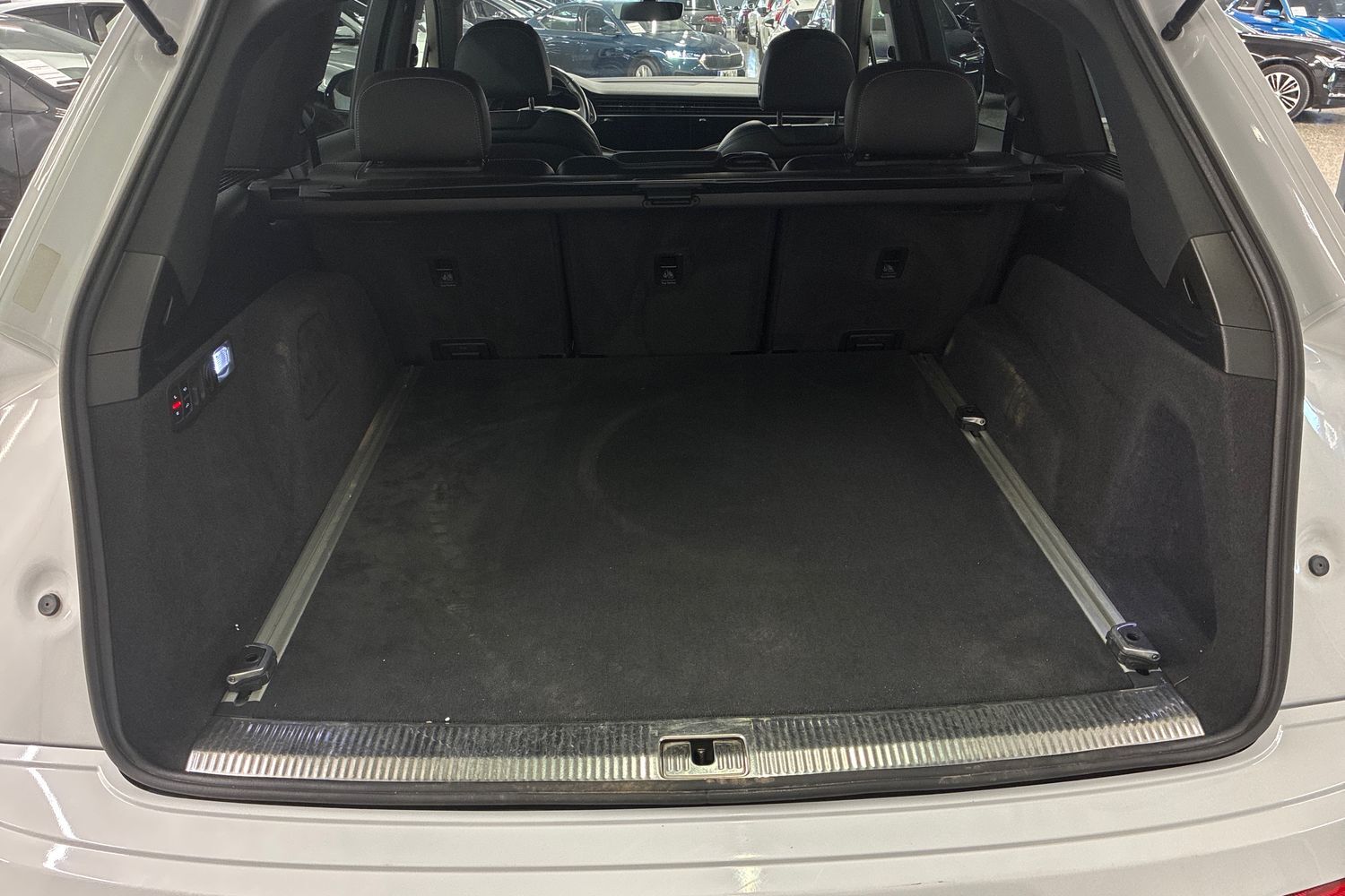 Audi Q7 vaihtoauto