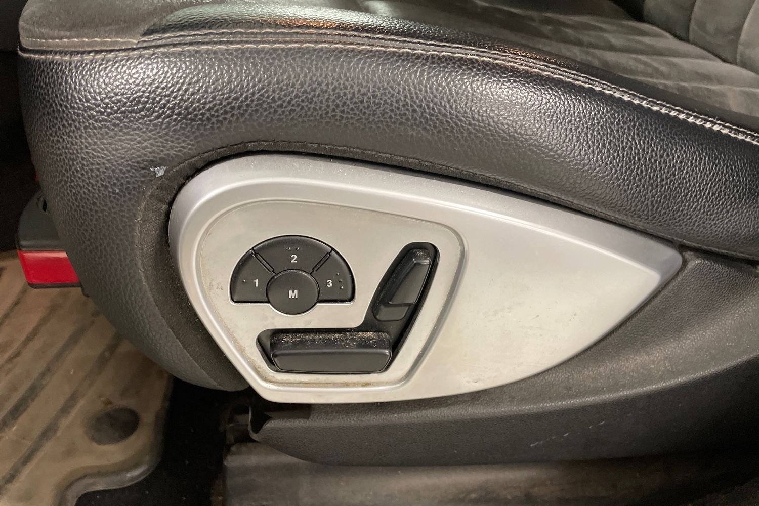 Mercedes-Benz R vaihtoauto
