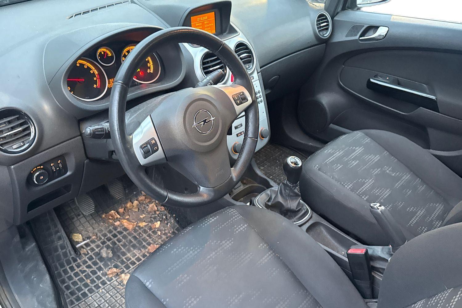 Opel Corsa vaihtoauto