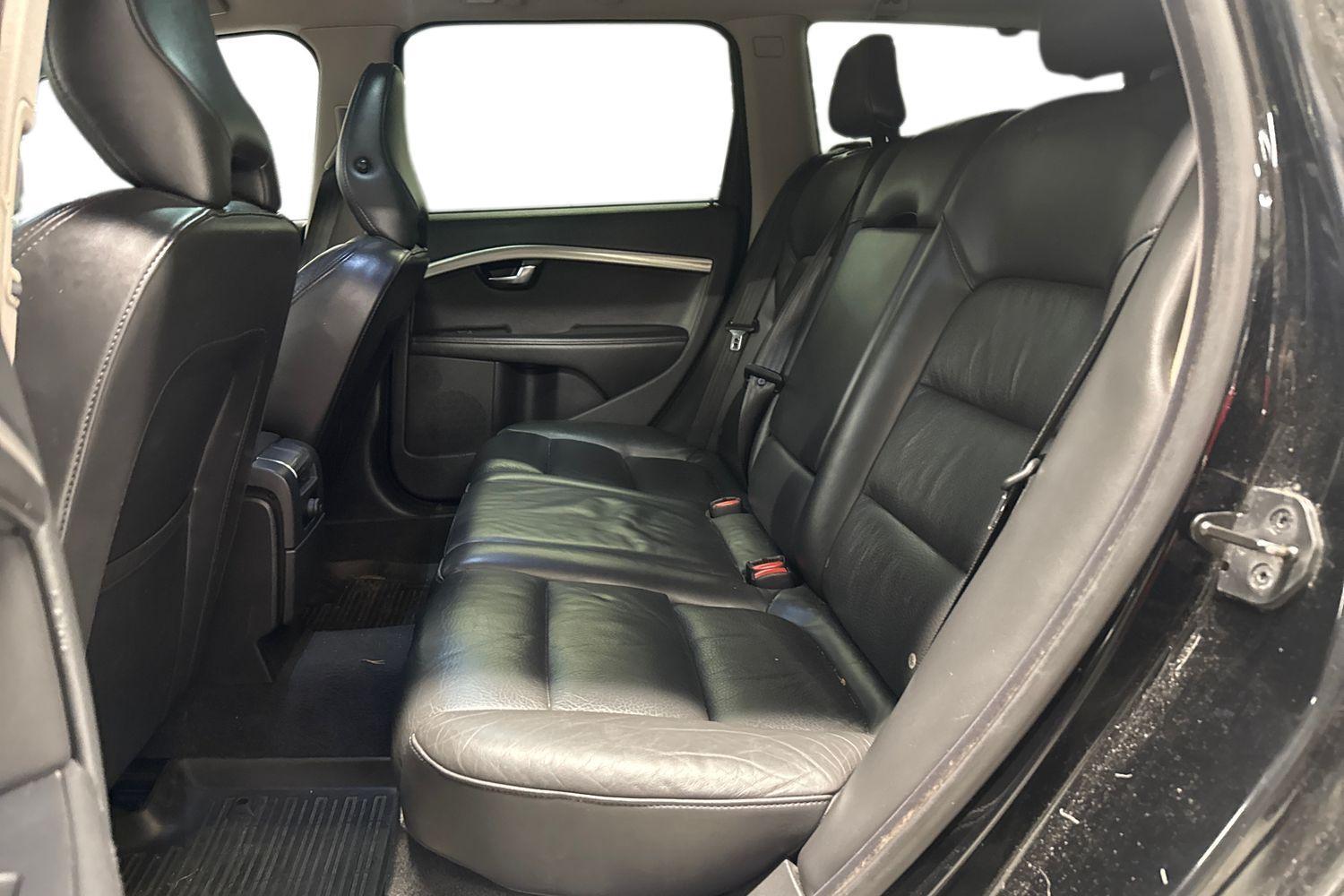 Volvo V70 vaihtoauto