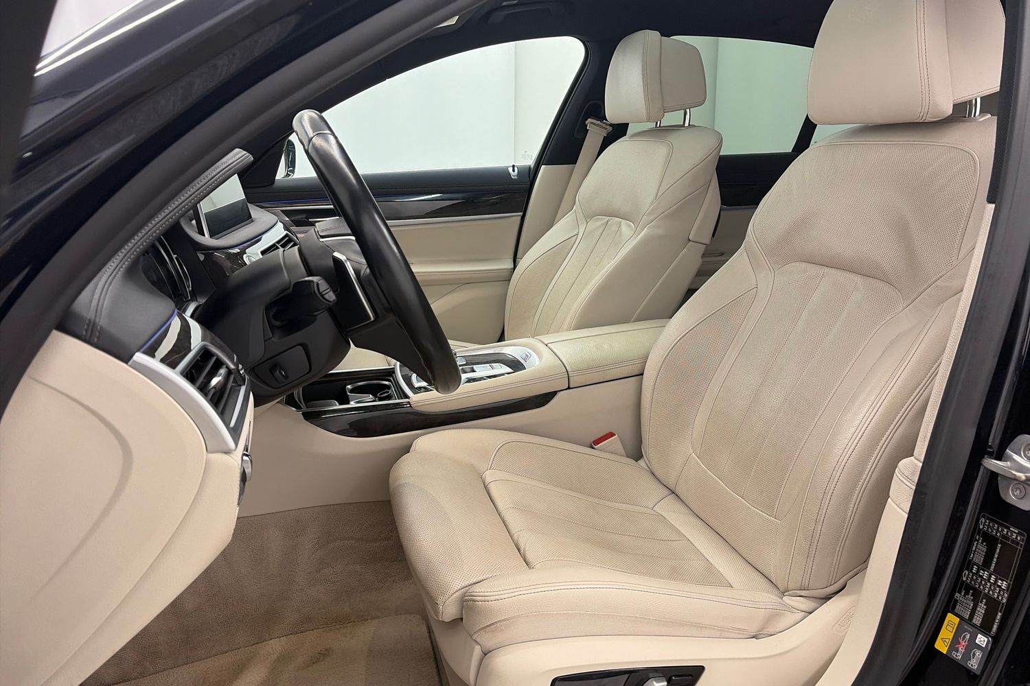 BMW 740 vaihtoauto